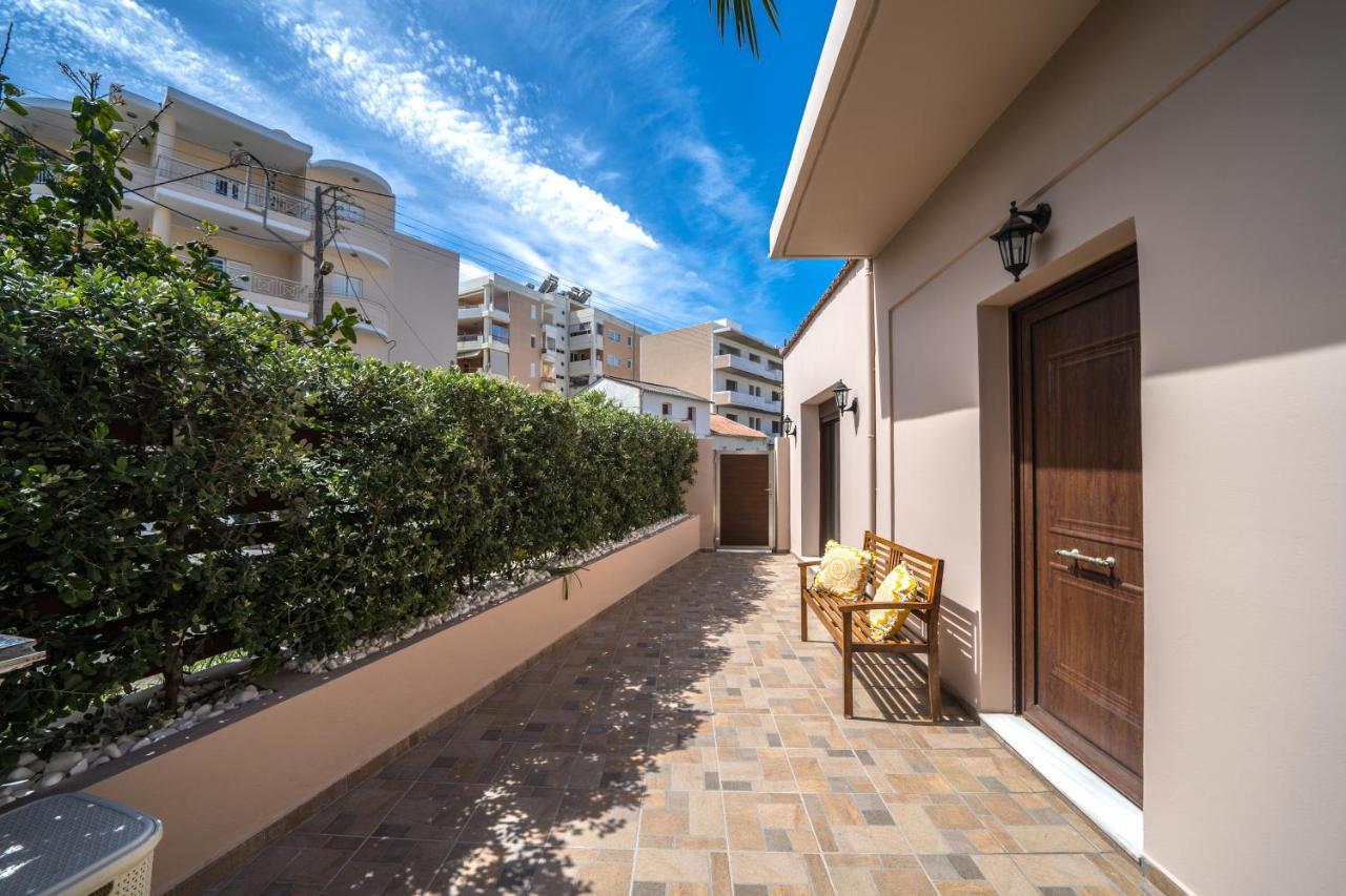 Iro City And Beach Boutique Homes Chania  Bagian luar foto