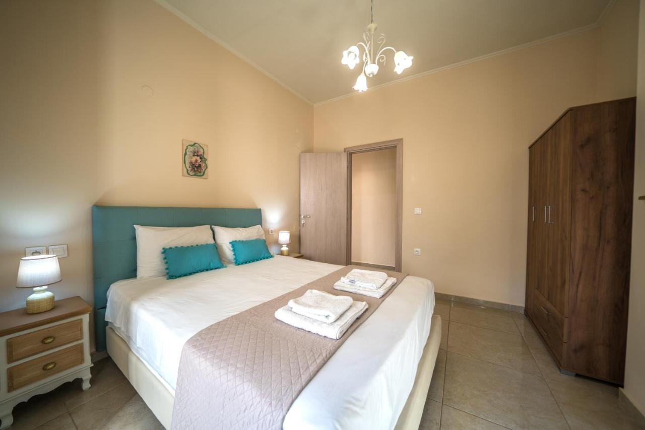 Iro City And Beach Boutique Homes Chania  Bagian luar foto