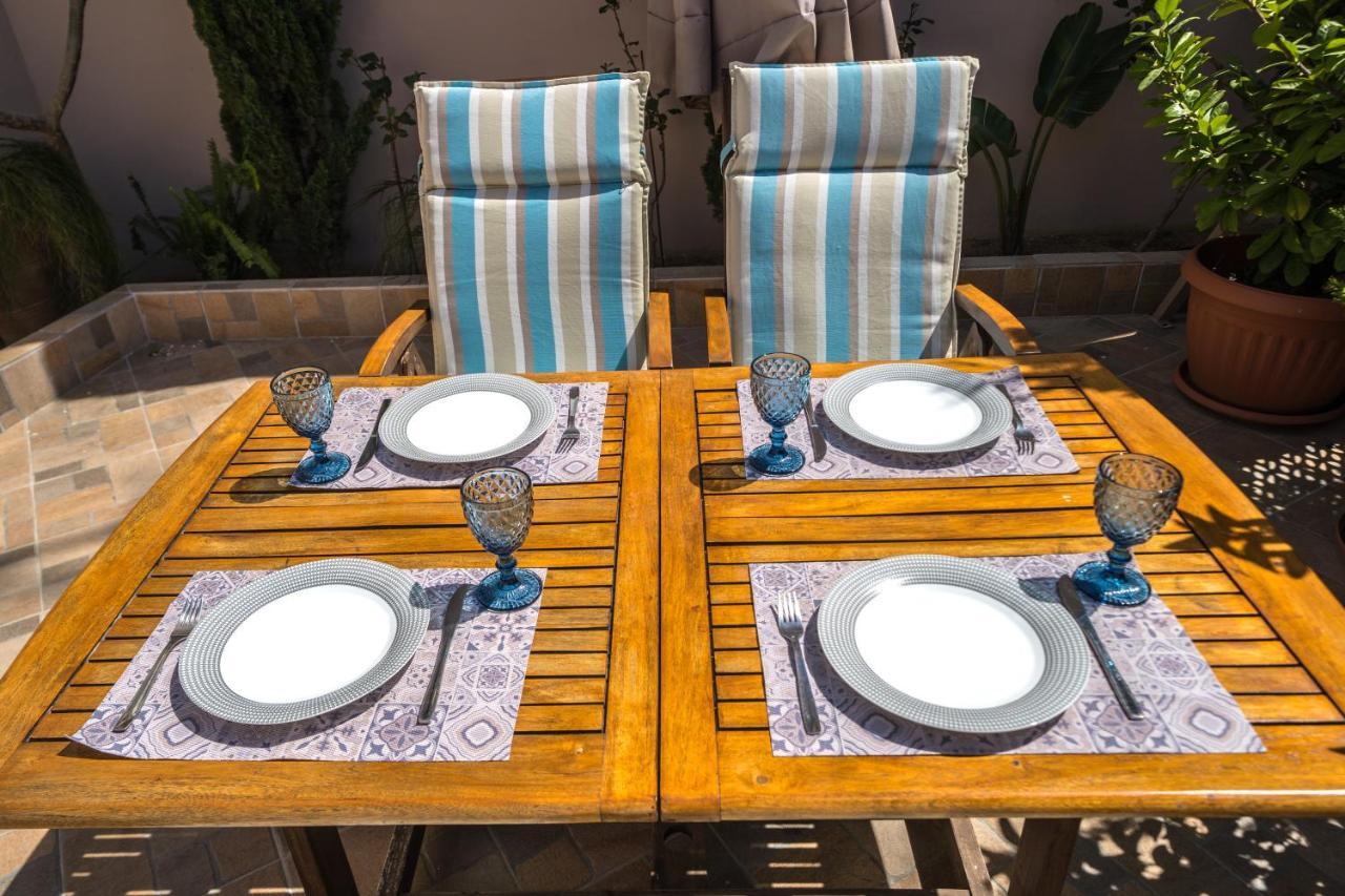 Iro City And Beach Boutique Homes Chania  Bagian luar foto