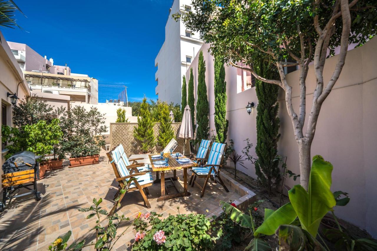 Iro City And Beach Boutique Homes Chania  Bagian luar foto