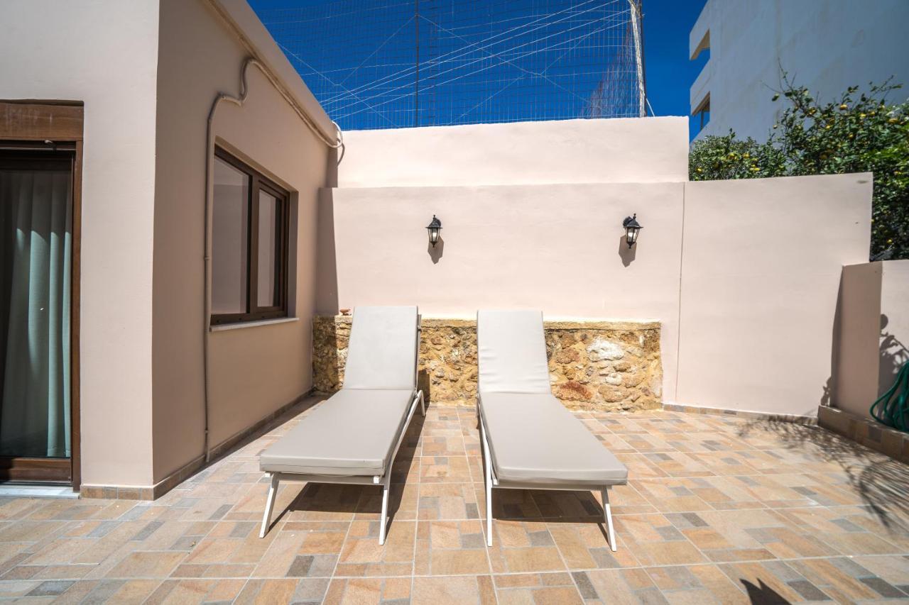 Iro City And Beach Boutique Homes Chania  Bagian luar foto