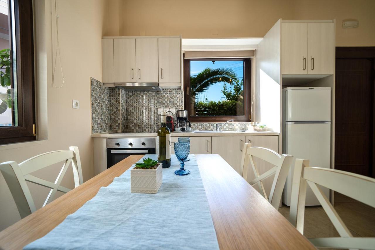 Iro City And Beach Boutique Homes Chania  Bagian luar foto