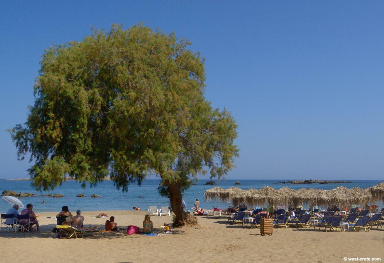 Iro City And Beach Boutique Homes Chania  Bagian luar foto